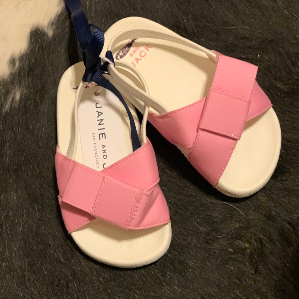 BNWT Janie and Jack girls sandals - Picture 1 of 2